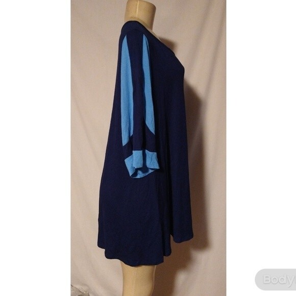 Navy Striped Top 3X - Picture 4 of 5